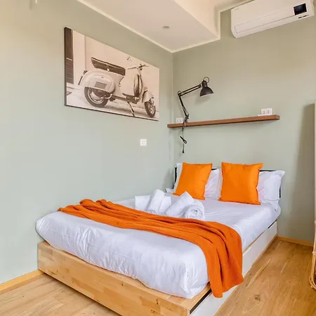 Vintage Con Terrazza Privata - Centro 15min Apartamento Milão