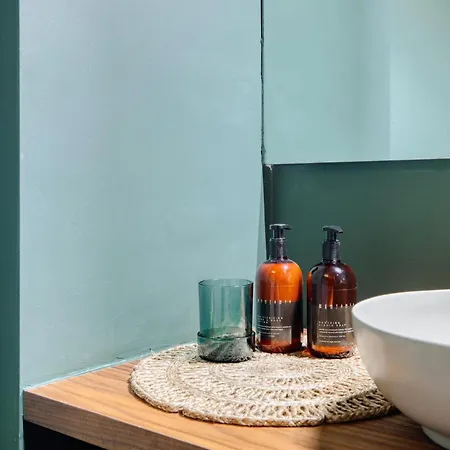 Vintage Con Terrazza Privata - Centro 15min Apartamento *